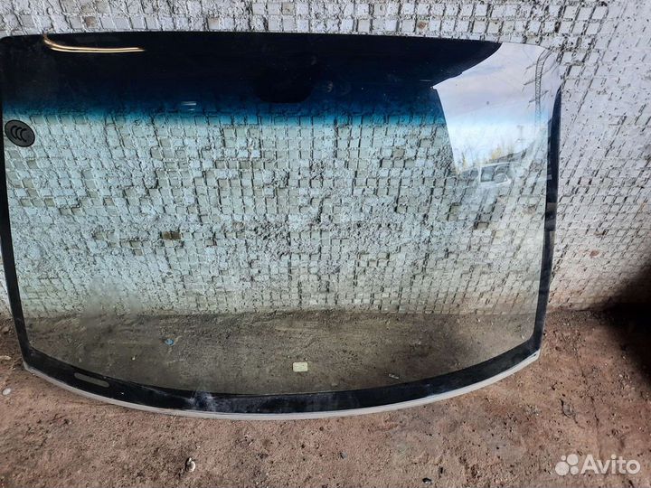 Стекло лобовое на Чери Индис