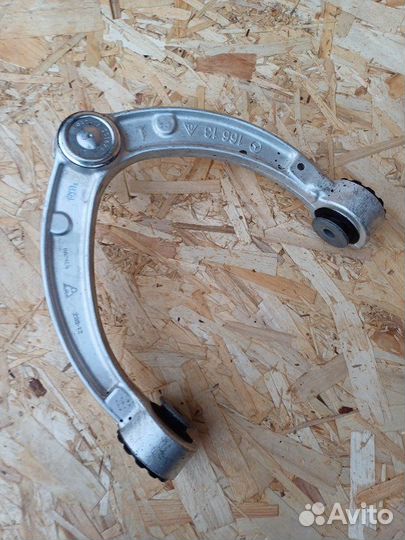 Рычаг подвески верхний Mercedes-Benz Gle C292