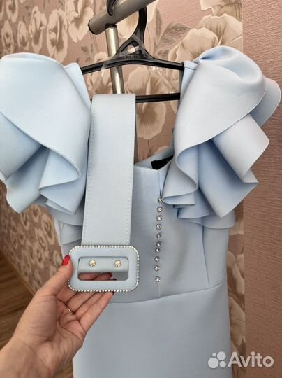 Вечернее платье