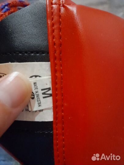 Боксерские перчатки everlast 10 oz