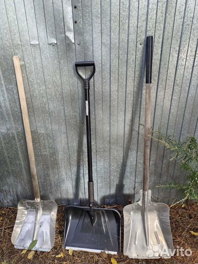 Вилы, лопаты, грабли