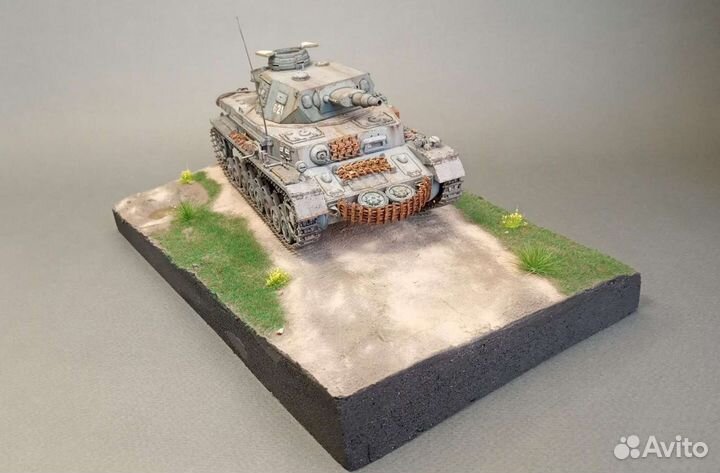 Подставка под модели 1:35