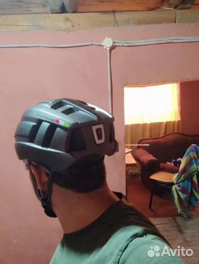 Велошлем с визором (новый) Promend