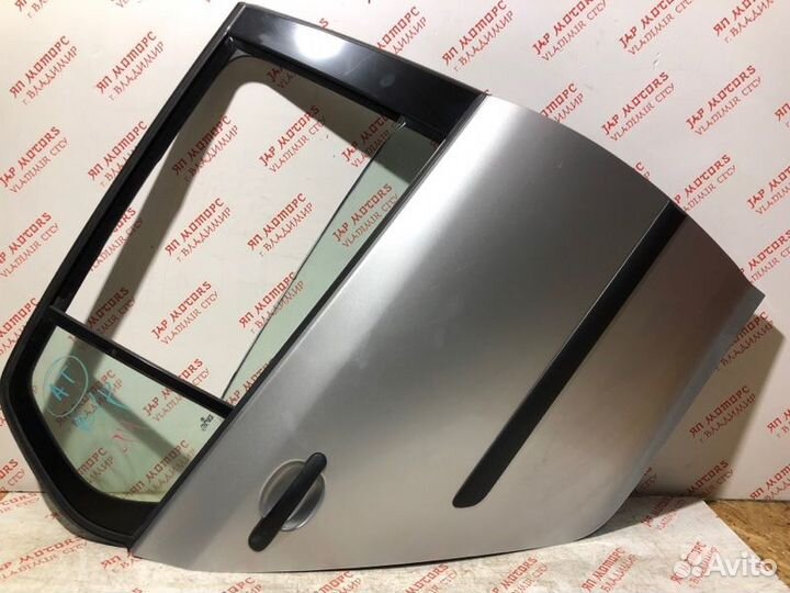 Дверь боковая задняя правая Volkswagen Golf 5