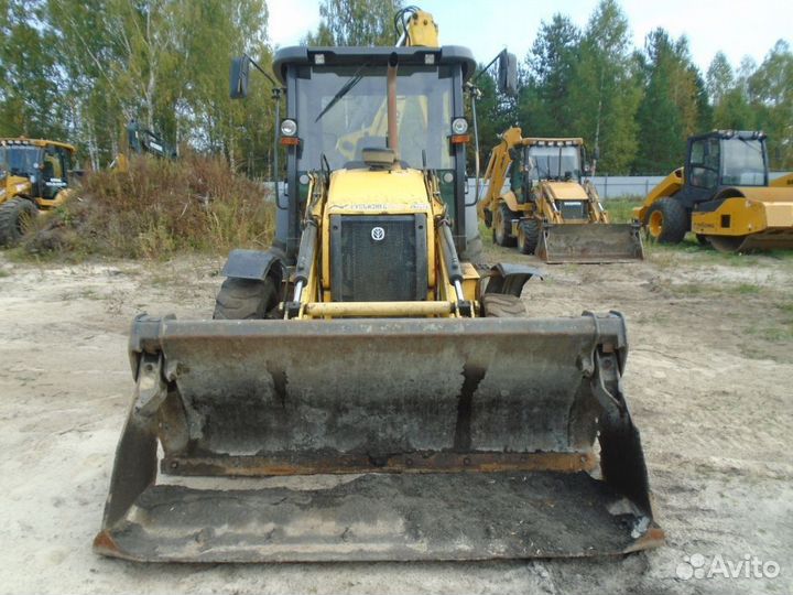 Экскаватор-погрузчик New Holland B80B, 2021