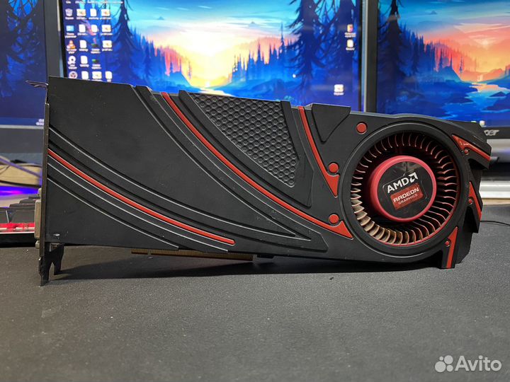 AMD Radeon R9 390 4GB 256bit