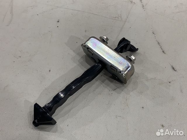 Ограничитель передней левой двери Mazda CX-5 KF