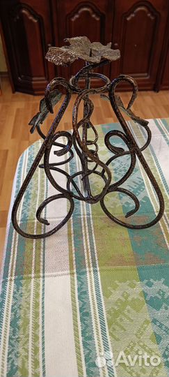Подсвечник кованый