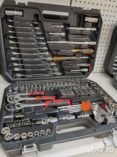 Авто набор SATA 121 предмет