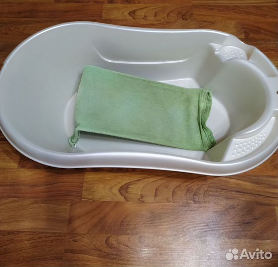 Ванночка для купания новорожденного