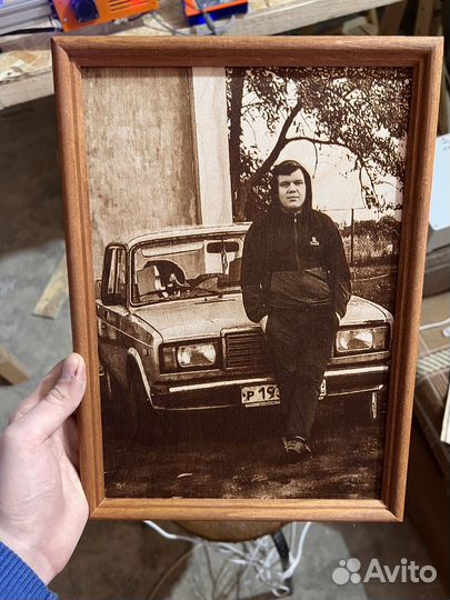 Смешная выжженная табличка