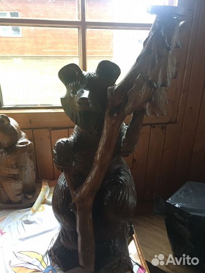 Деревянные статуэтки