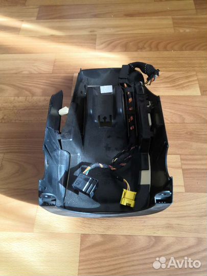 Кожух рулевой колонки Audi A6 A7 нижний