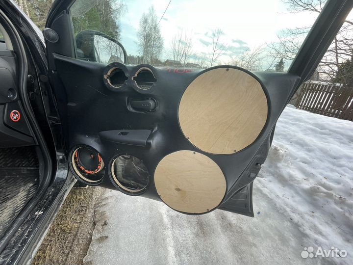 Дверные карты nissan note e11