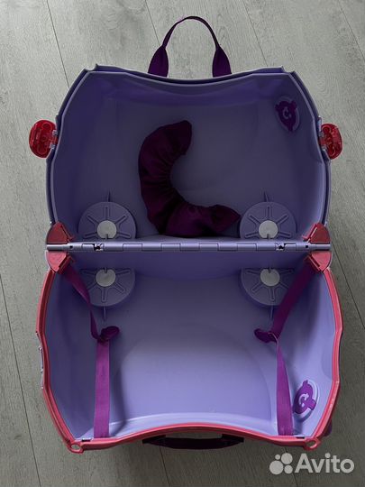 Детский чемодан каталка