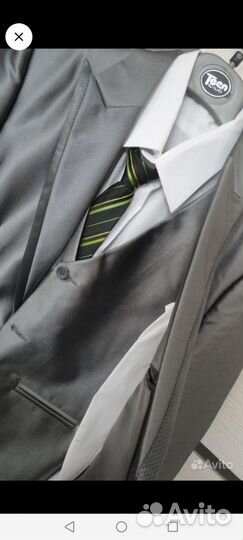 Костюм школьный