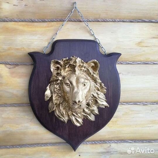 Медальоны лев, медведь, волк на стену