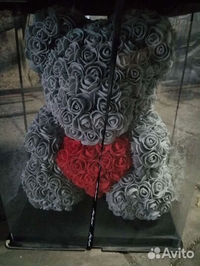 Мишка из роз