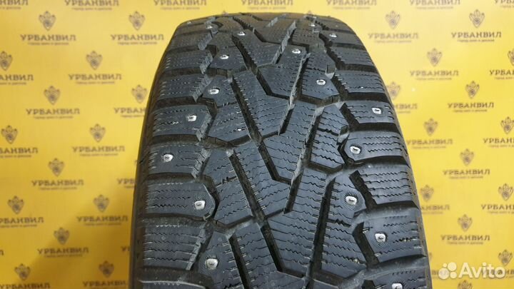 Pirelli Ice Zero 215/55 R17