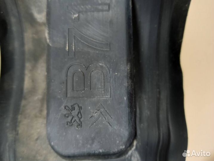 Пыльник кузов наружные Citroen C4 2011