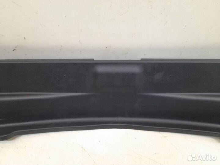 Накладка замка багажника Toyota Camry 70 2017-2023