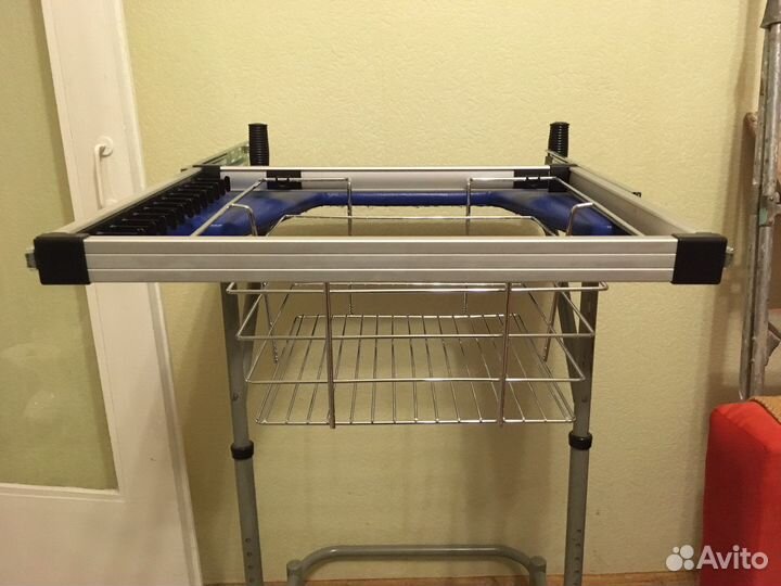 Мебельная фурнитура