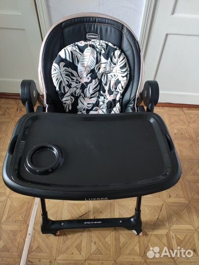 Стульчик для кормления luxmom