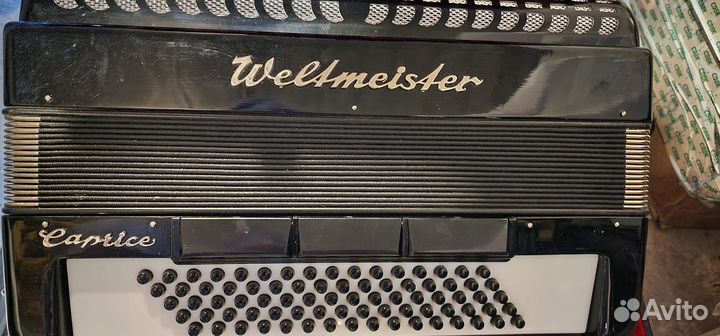 Аккордеон Weltmeister Caprice