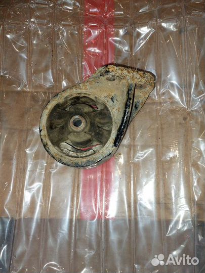 Опора двигателя задняя hyundai sonata ef