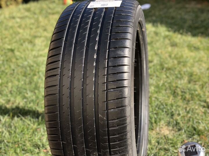 Michelin Pilot Sport 4 SUV 275/40 R22 108Y