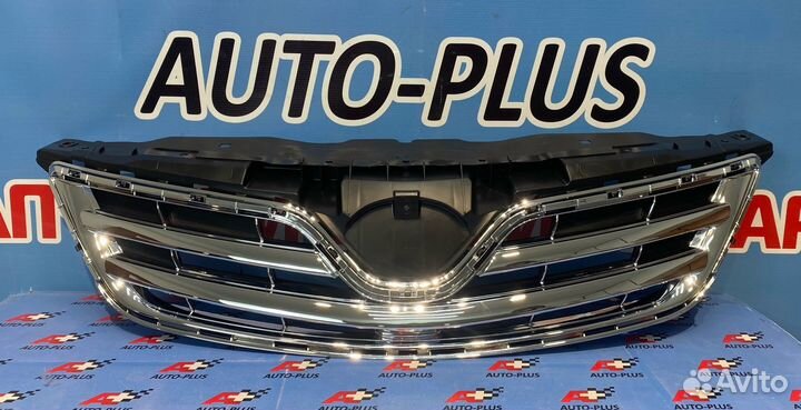 Решетка радиатора тойота королла Е150 10-13