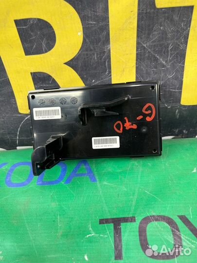 Блок управления климат-контролем Genesis G70 1