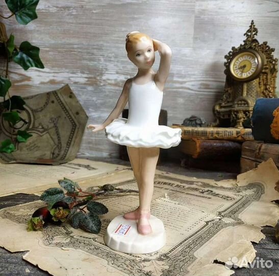 Антиквариат из Европы.Статуэтка Royal Doulton