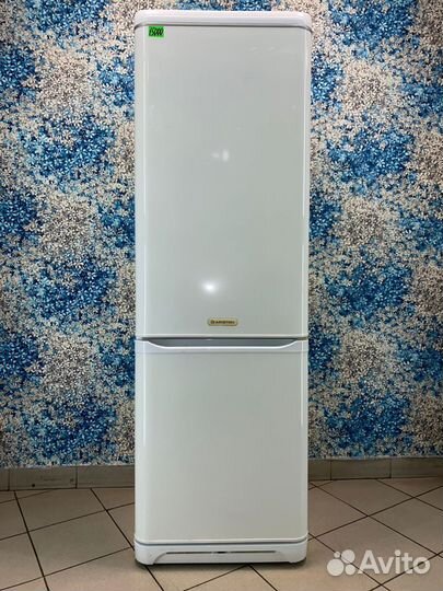 Б+уХолодильник ariston бу