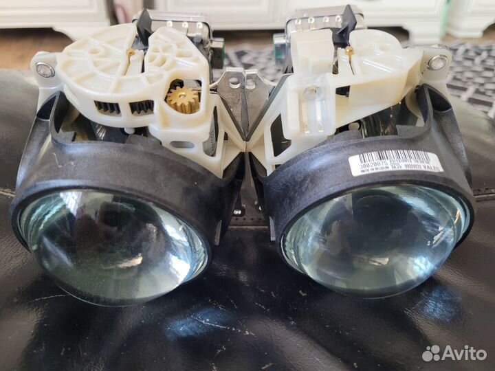 Линзы в фары jeep Grand Cherokee IV (WK2) оригинал
