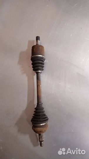 Полуось передняя левая Honda Civic 7 2001