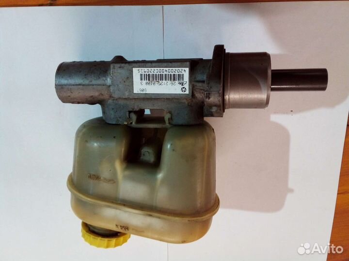 Главный тормозной цилиндр