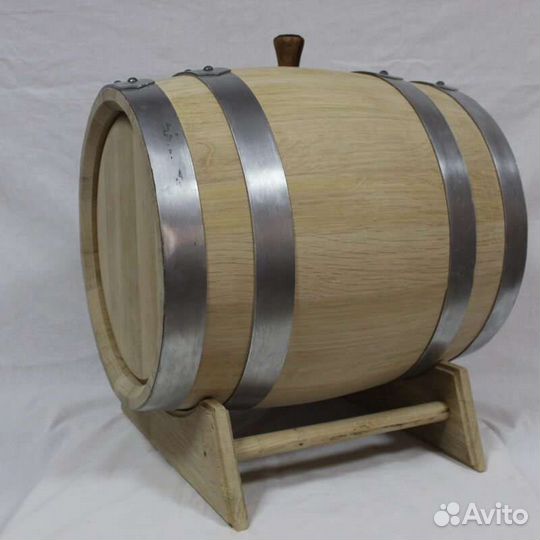 Дубовые бочки и кадки