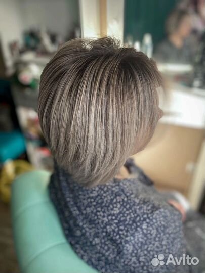 Парикмахер стилист колорист