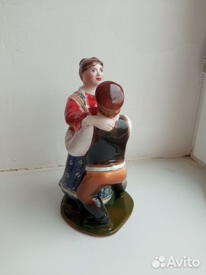 Статуэтка танец Кадриль Карапет плясунья пляска