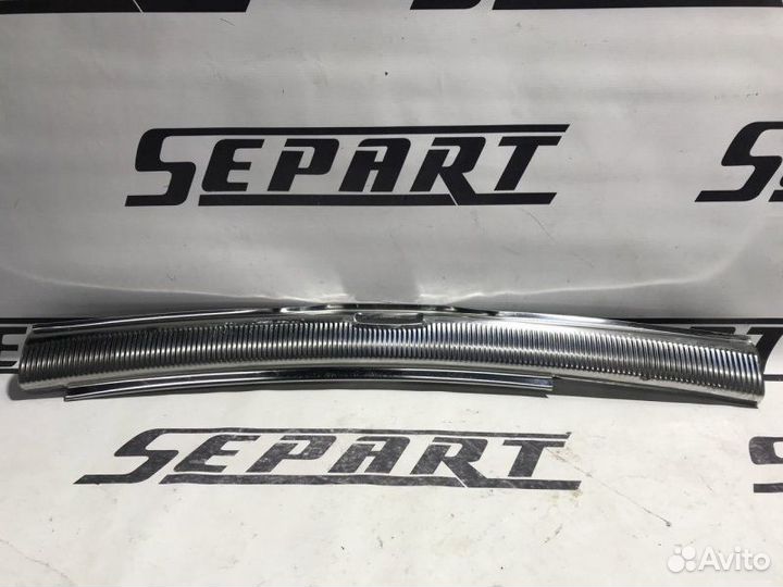 Накладка замка багажника Volkswagen Passat B5+