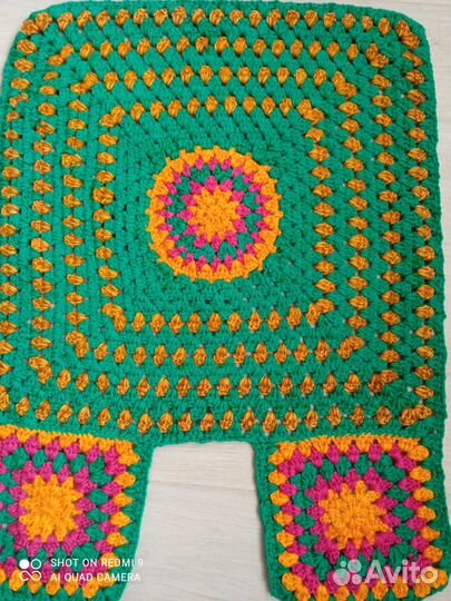 Коврик ручной работы связаны крючком из пряжи