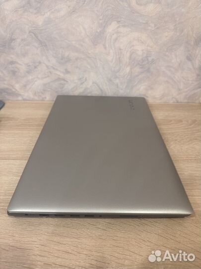 Ноутбук Lenovo ideapad 320 15AST