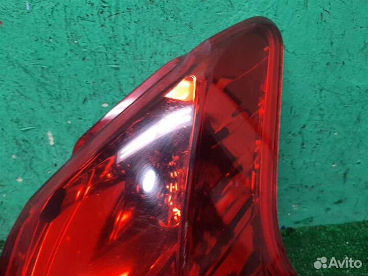 Фонарь задний наружный правый Peugeot 3008 2010