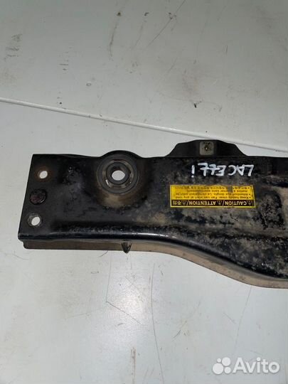 Рамка радиатора передняя Chevrolet Lacetti седан