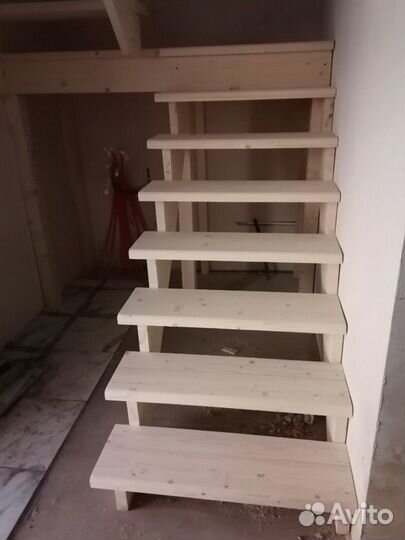 Изготовление лестниц эконом
