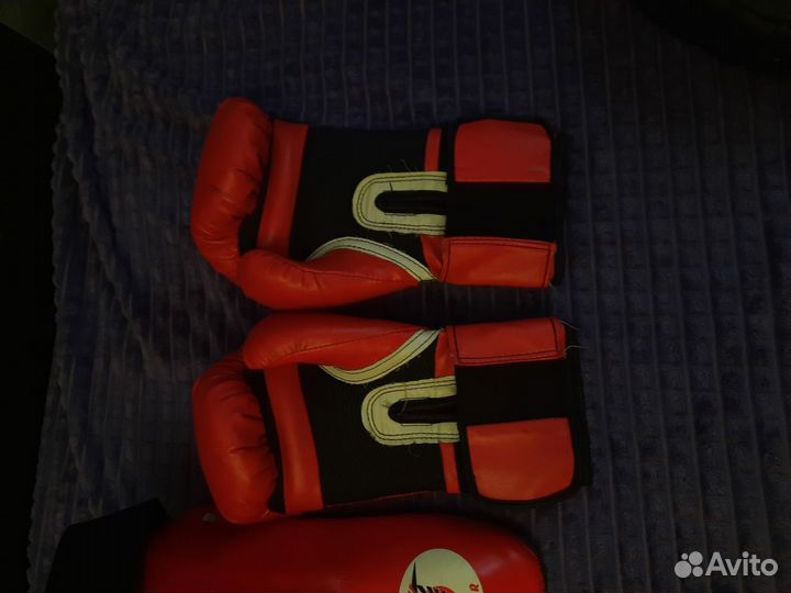 Фути и перчатки для тхэквондо