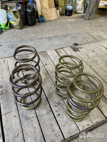 Продам пружины tein -35 на камри