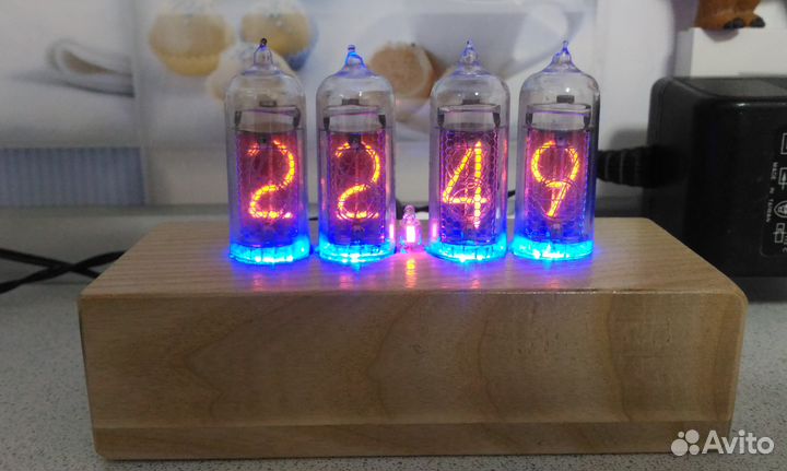 Nixie clock на лампах ин-14