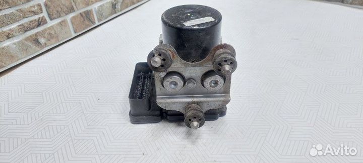 Блок управления тормозами/насос ABS Audi Q7